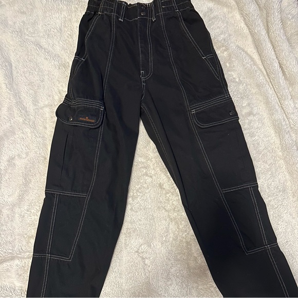 Black Cargo Style Pants (Stretchy waistband) - Picture 4 of 9